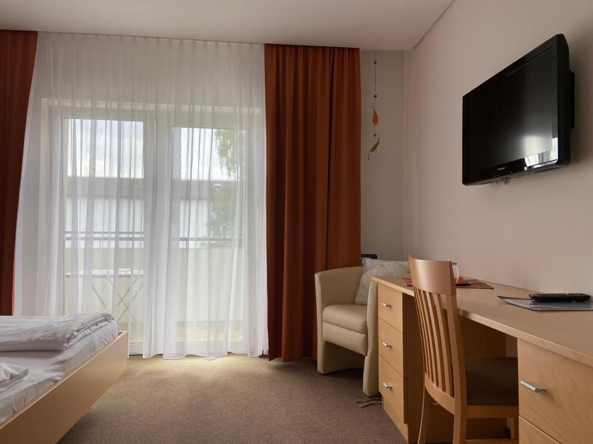 Pension Schmidt โพเดอร์สดอร์ฟ อัม ซี ภายนอก รูปภาพ